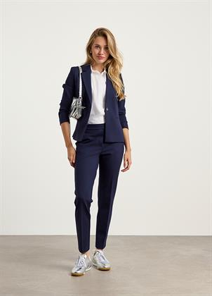 Look 06D