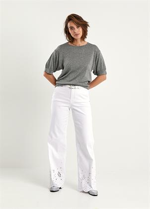 Look 076M