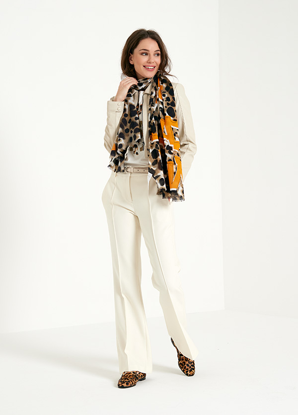 Look 092K