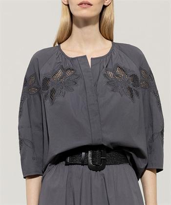 Luisa Cerano blouse broderie