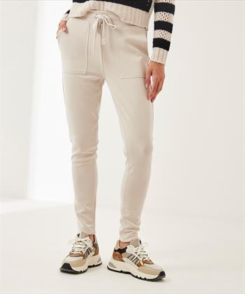 Moscow jogger modal Gabi