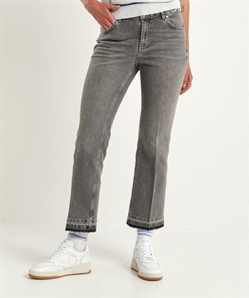 OUI cropped jeans met studs op band