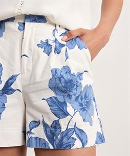 OUI short rozen
