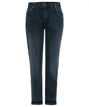 Rosner loose fit jeans Masha Girlfriend