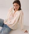 Summum geborduurde blouse