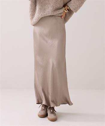 Summum silky rok