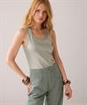 Summum singlet metallic