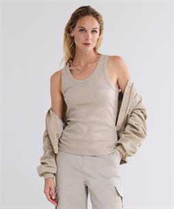 Summum singlet metallic