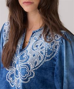 Summum soft denim blouse borduursel