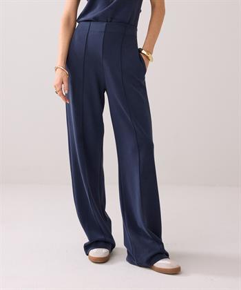 Summum soft-feel wide leg jogger