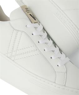 VIA VAI platform sneaker Isa Layne