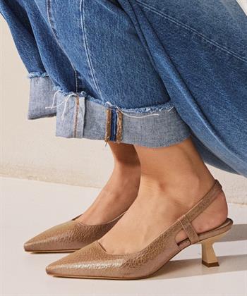 VIA VAI slingback pump Suzy Aliya