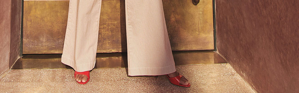 Wide leg